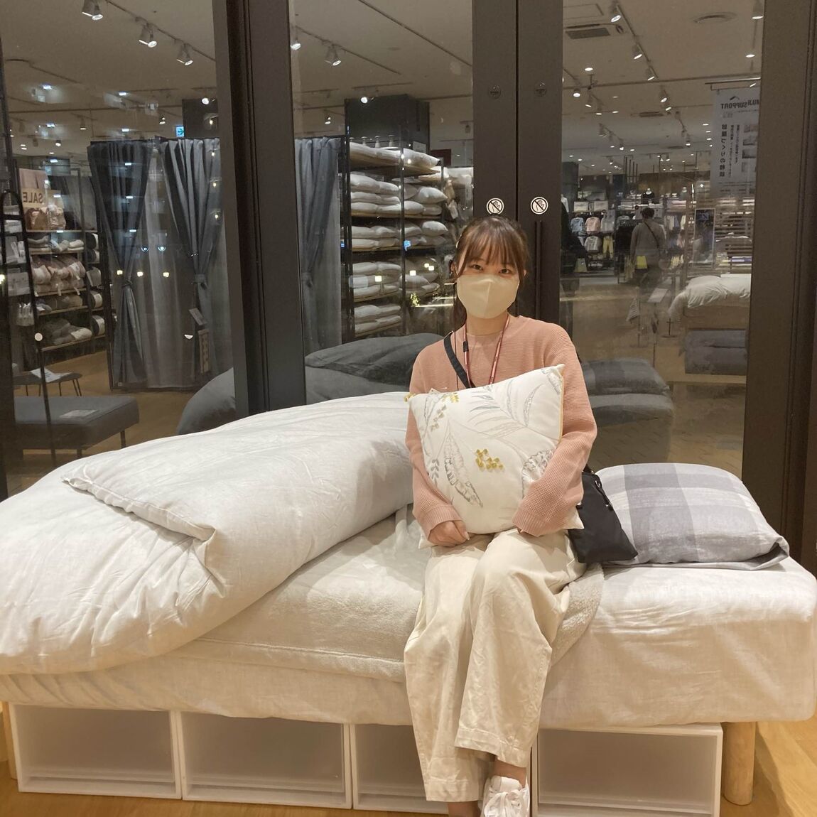 ららぽーと福岡】脚付マットレスのご紹介｜ 無印良品